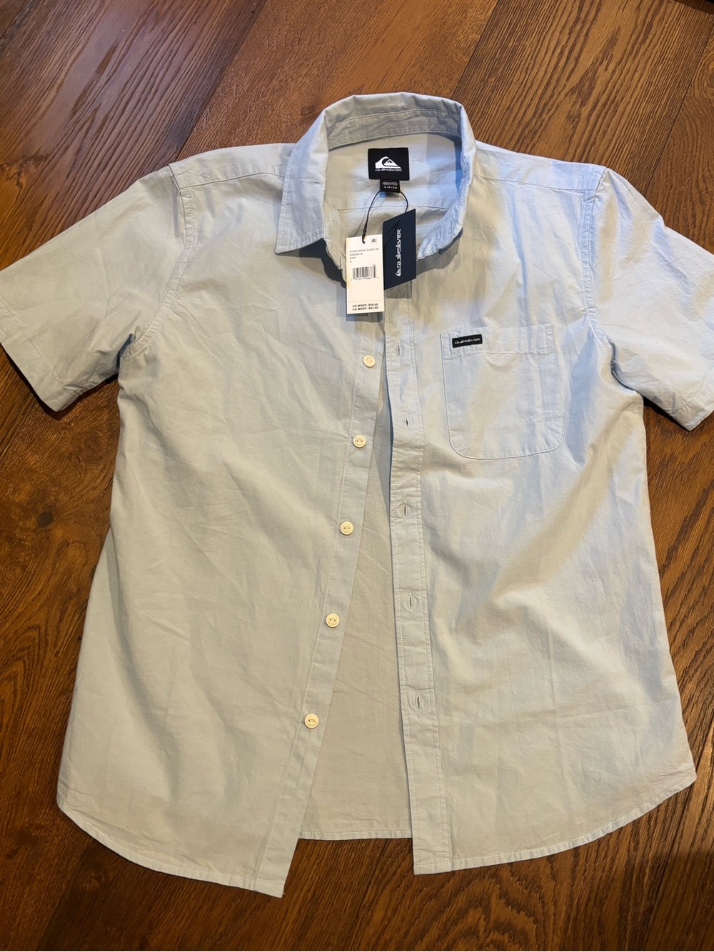 NWT Quiksilver Men’s Pale Blue Short-Sleeve Button-Down Shirt